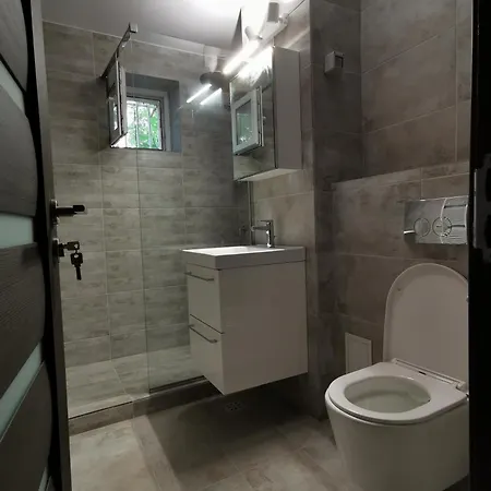 Ground Floor Beach Studio Constanta
